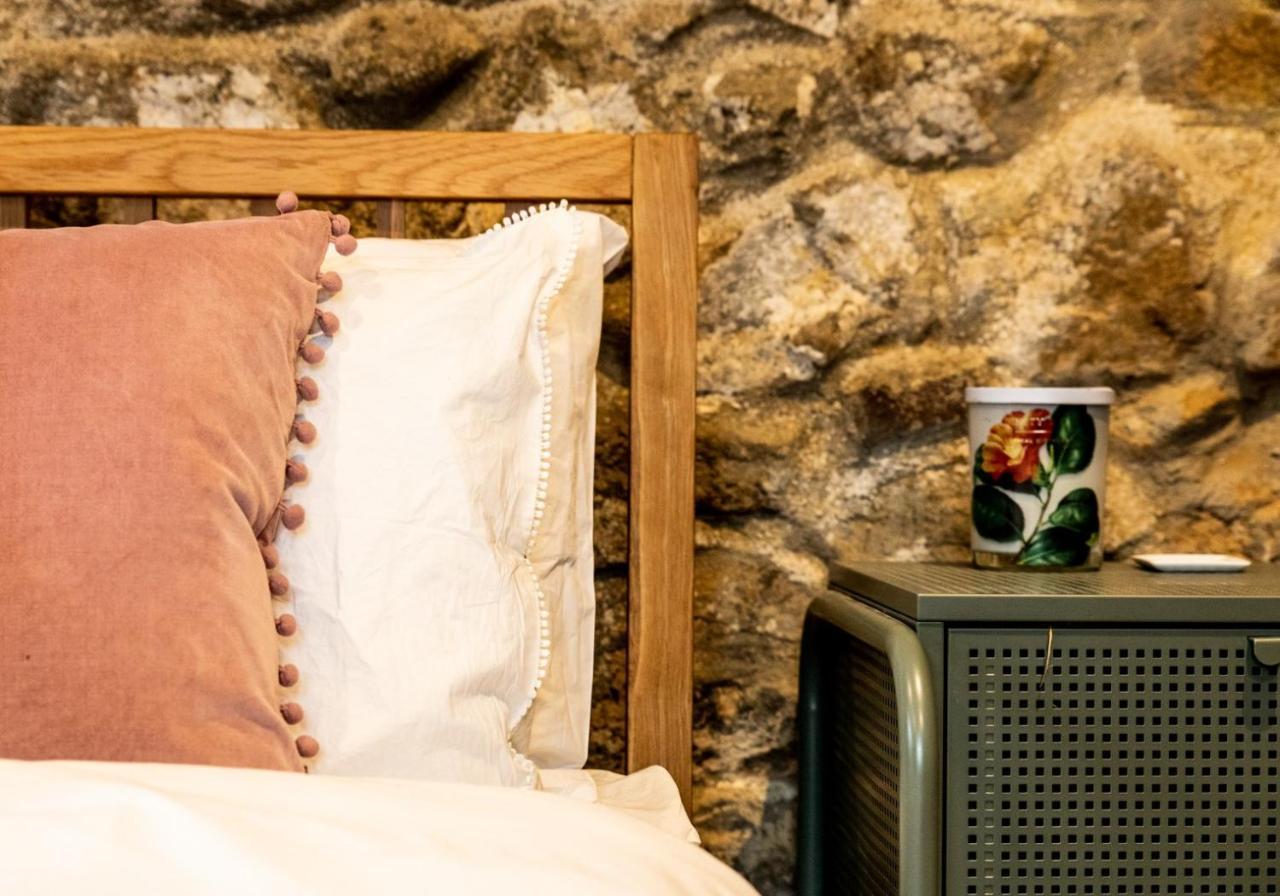 Penrhiw - A Country Cottage With Mountain Views Newport  Dış mekan fotoğraf
