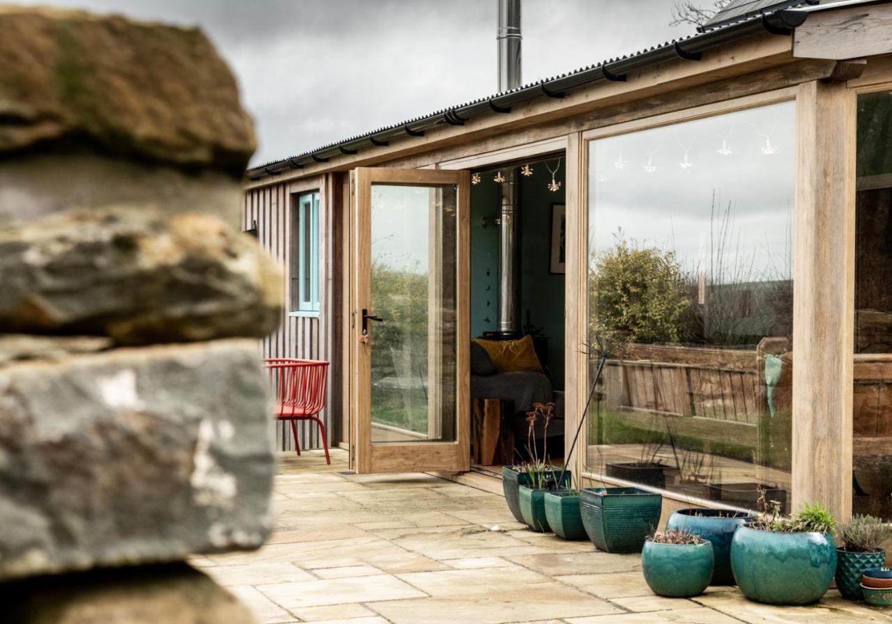 Penrhiw - A Country Cottage With Mountain Views Newport  Dış mekan fotoğraf